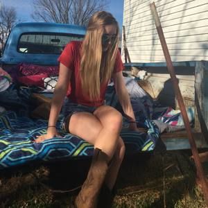 Meet your Posher, Lela